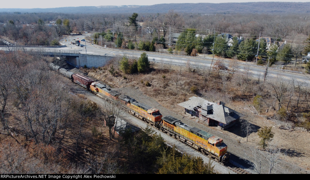 BNSF 5611